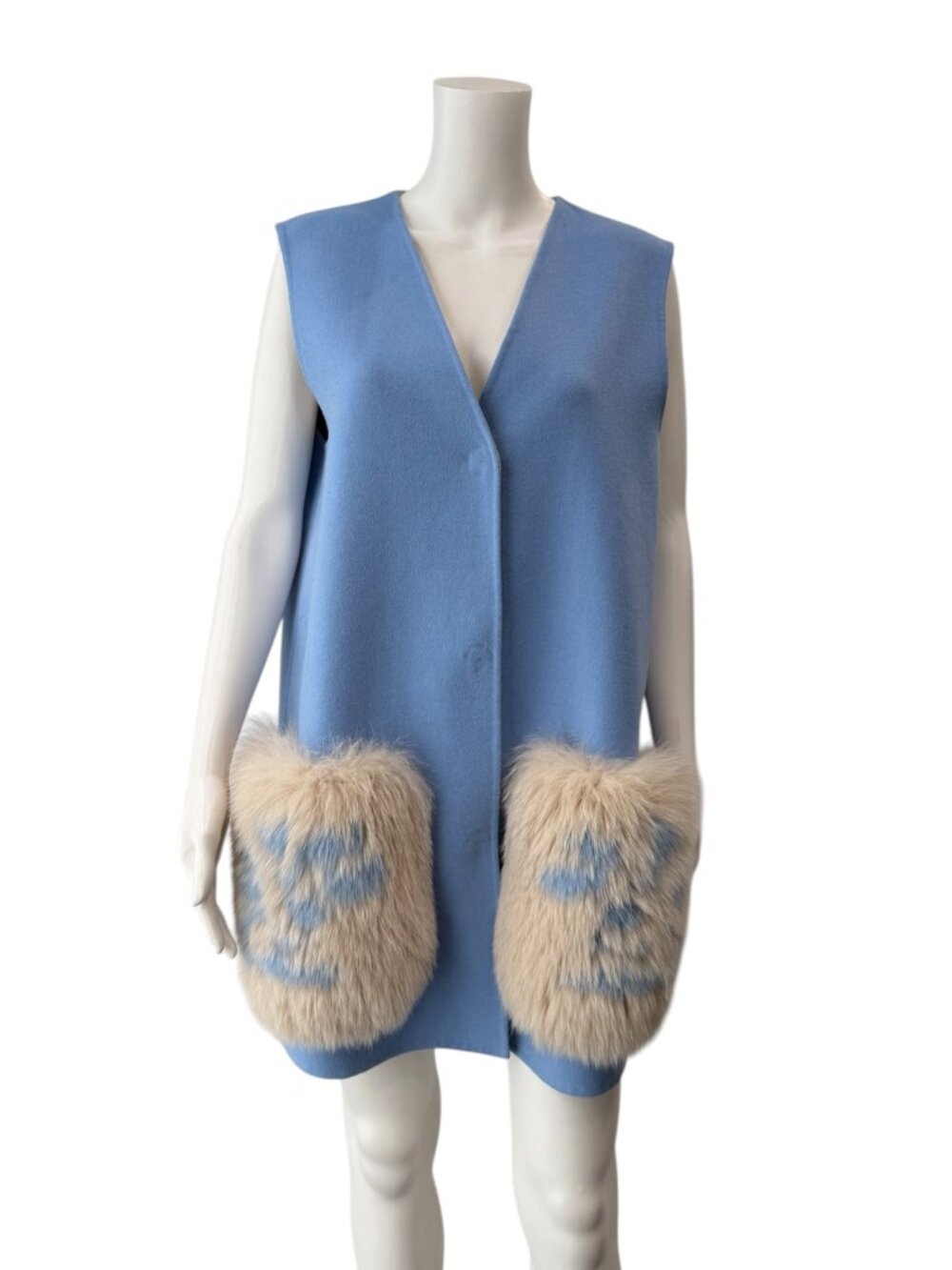 $3590 Fendi Blue Wool Midi Fox Fur Pocket Vest size 6/42